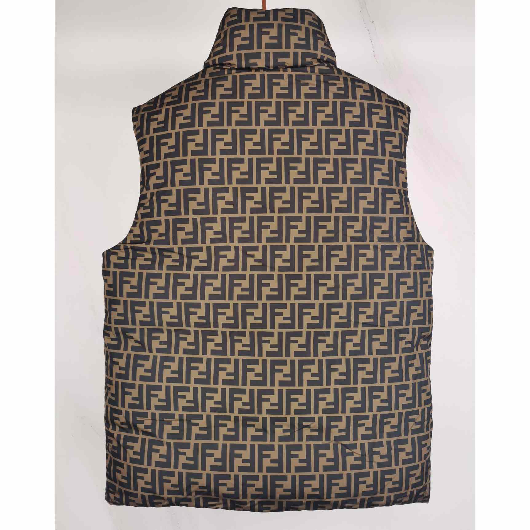 Fendi Gilet Brown Nylon Vest - EUR FASHION