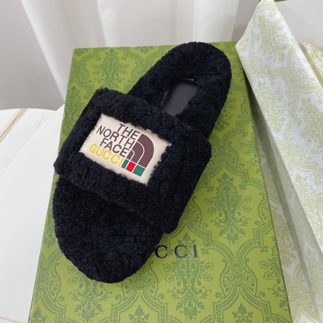 The North Face x Gucci Slide - EUR FASHION