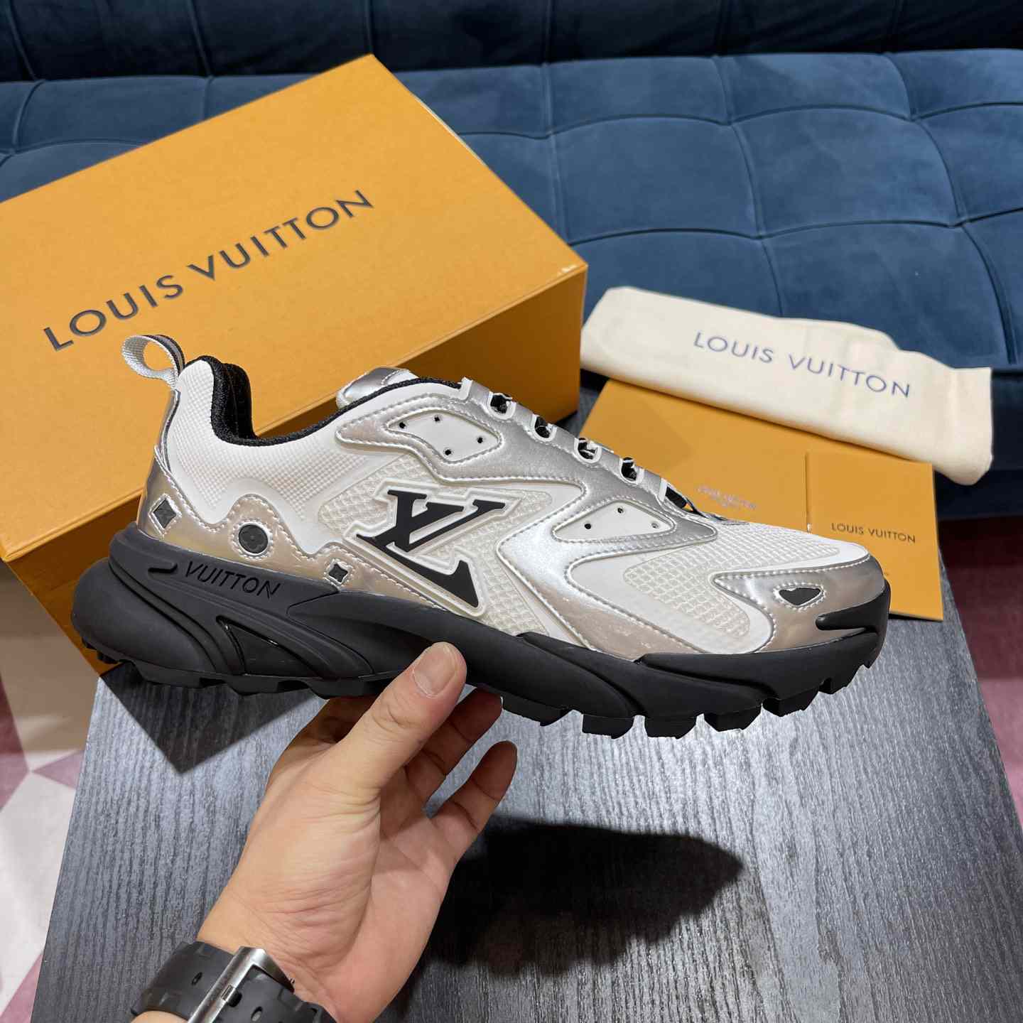 Louis Vuitton Runner Tatic Sneaker(Upon UK Size)     - EUR FASHION