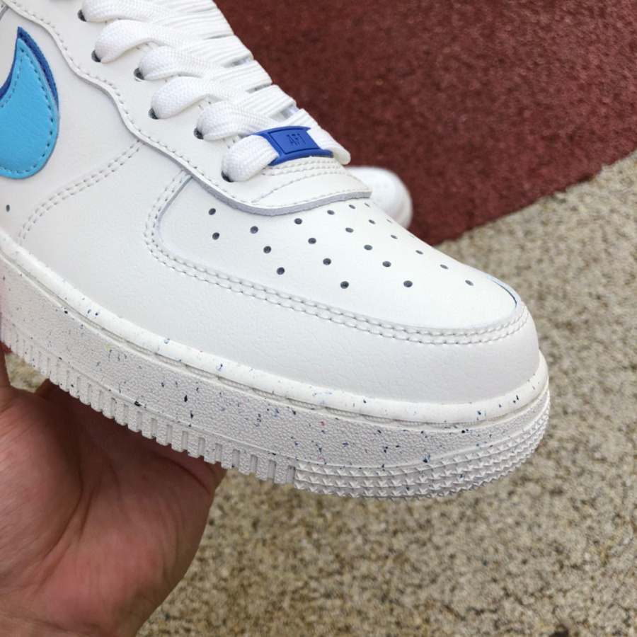 Nike Air Force 1’07 LV8 EMB