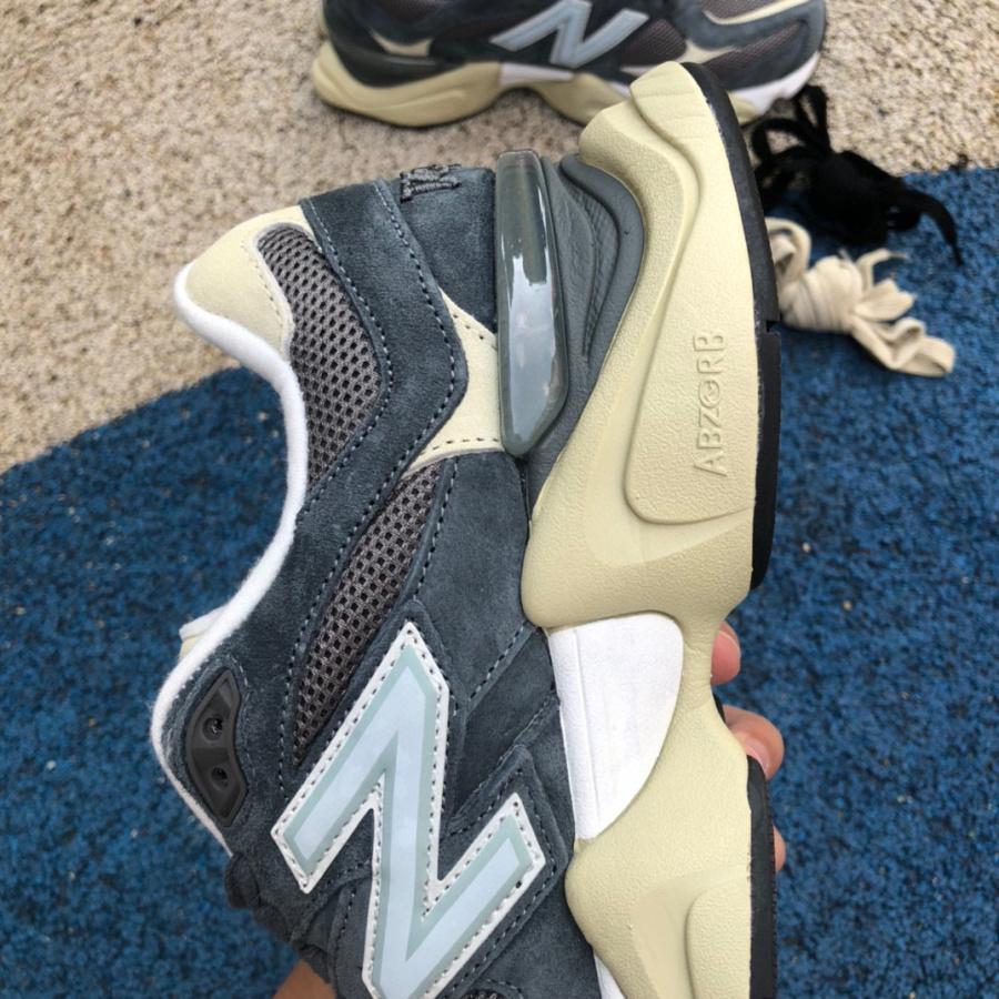 Joe Freshgoods x New Balance NB9060 Sneakers                  U9060CH1 - EUR FASHION