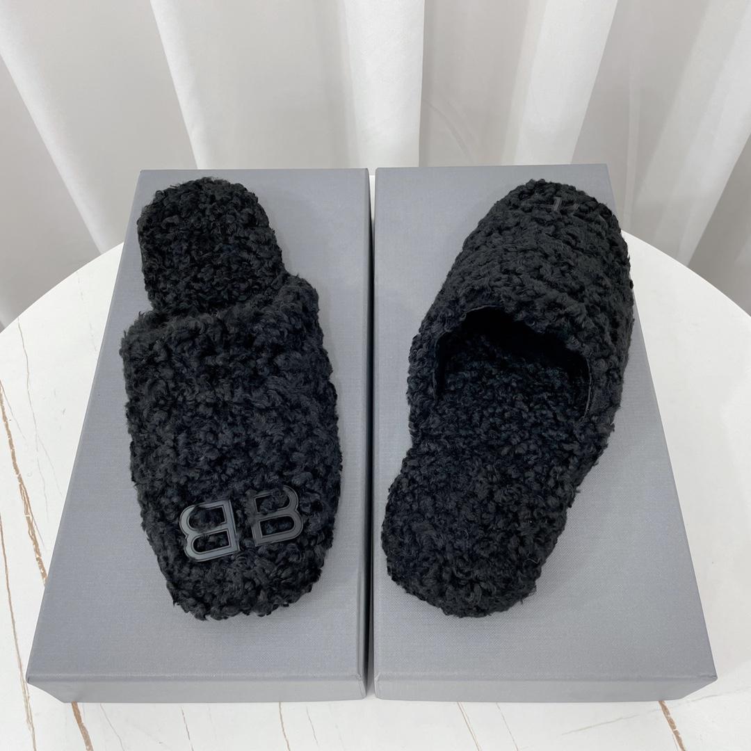 Balenciaga Cosy BB Mule In Black Fake Shearling - EUR FASHION