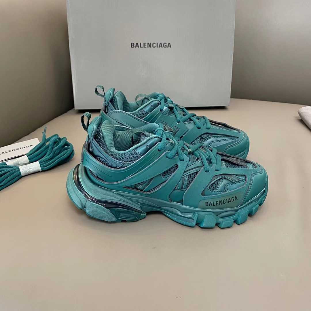 Balenciaga Track 3.0 Sneaker  - EUR FASHION