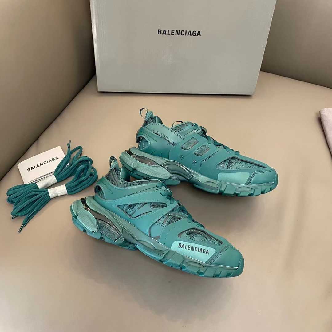 Balenciaga Track 3.0 Sneaker  - EUR FASHION