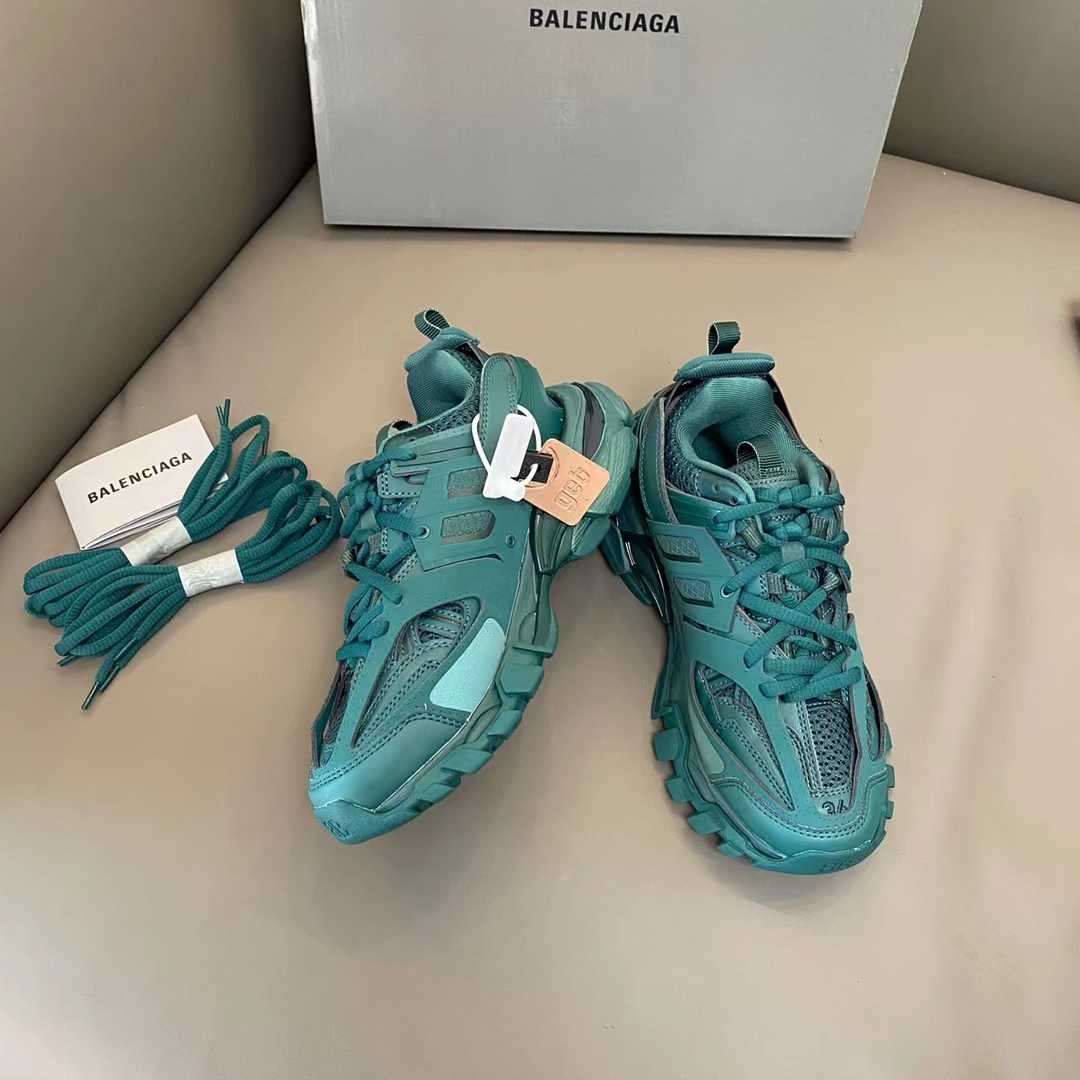 Balenciaga Track 3.0 Sneaker  - EUR FASHION