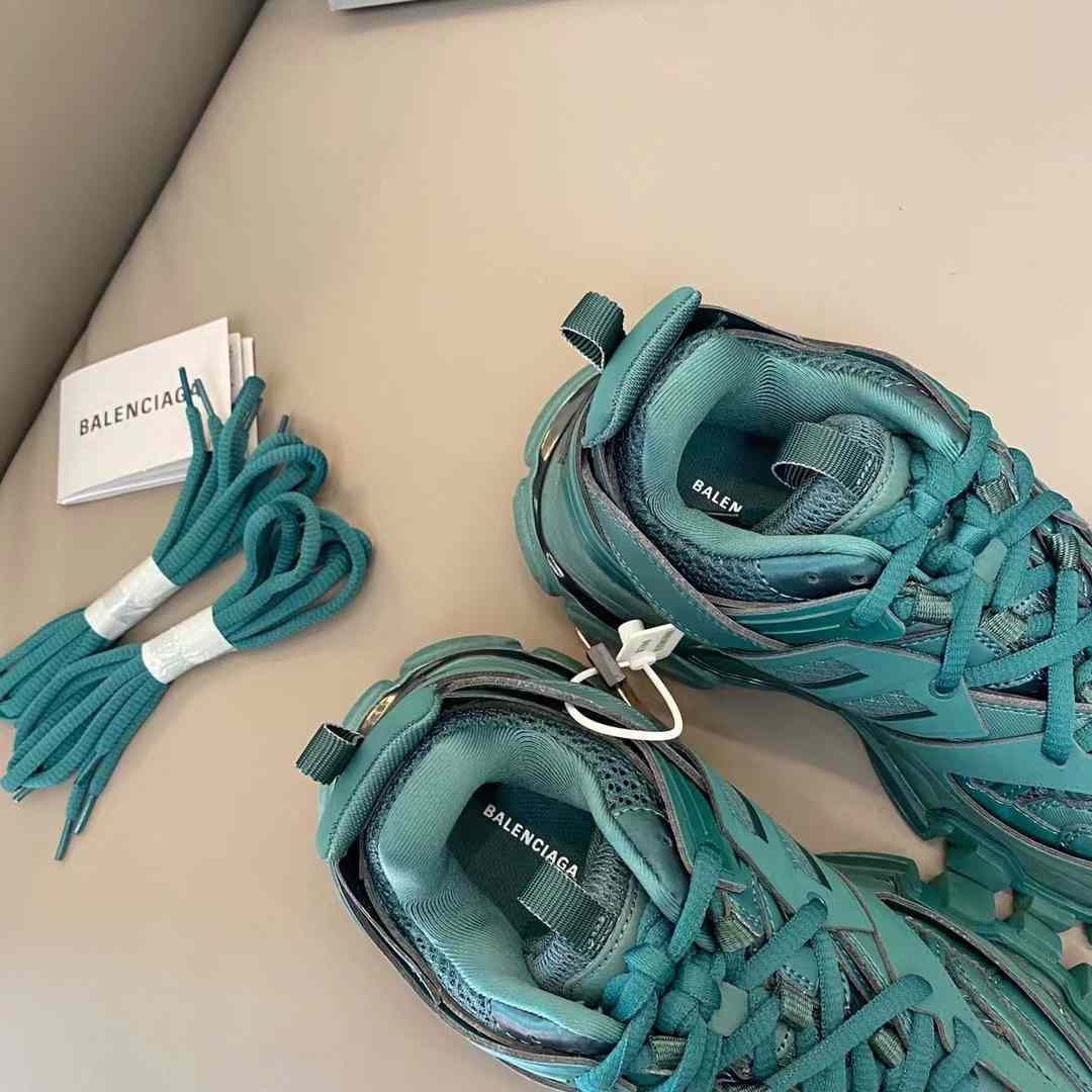 Balenciaga Track 3.0 Sneaker  - EUR FASHION