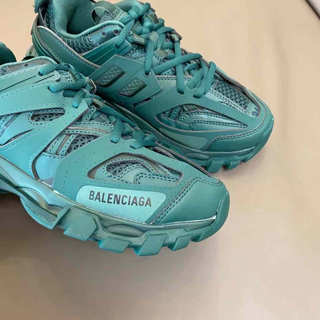 Balenciaga Track 3.0 Sneaker  - EUR FASHION