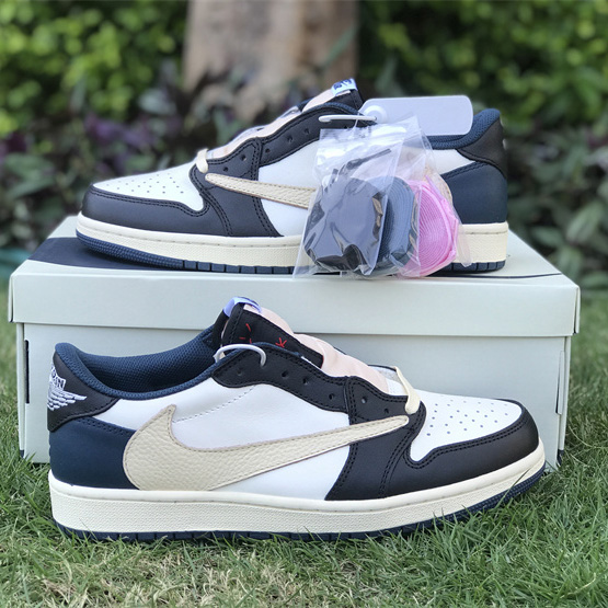 Travis Scott x Air Jordan 1 Sneaker   DM7866-400  - EUR FASHION