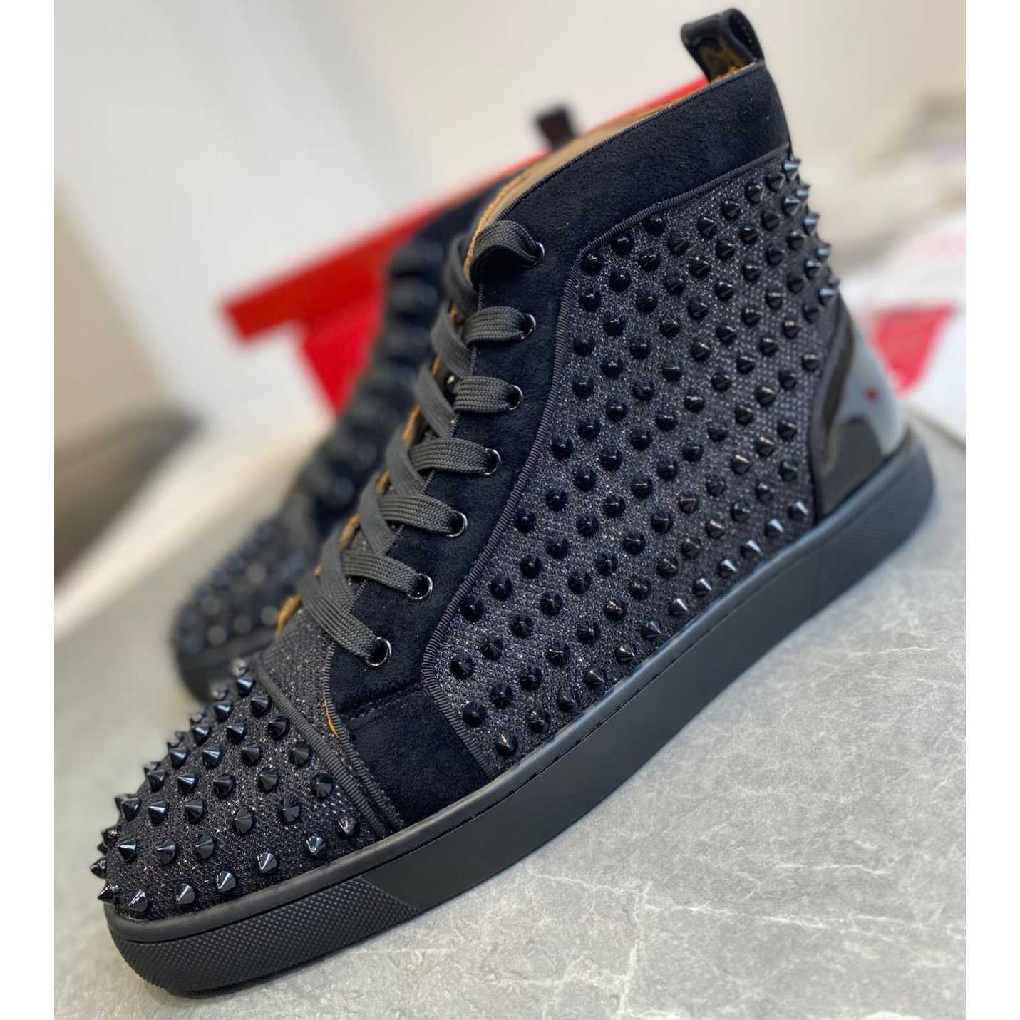 Christian Louboutin Sneaker  - EUR FASHION