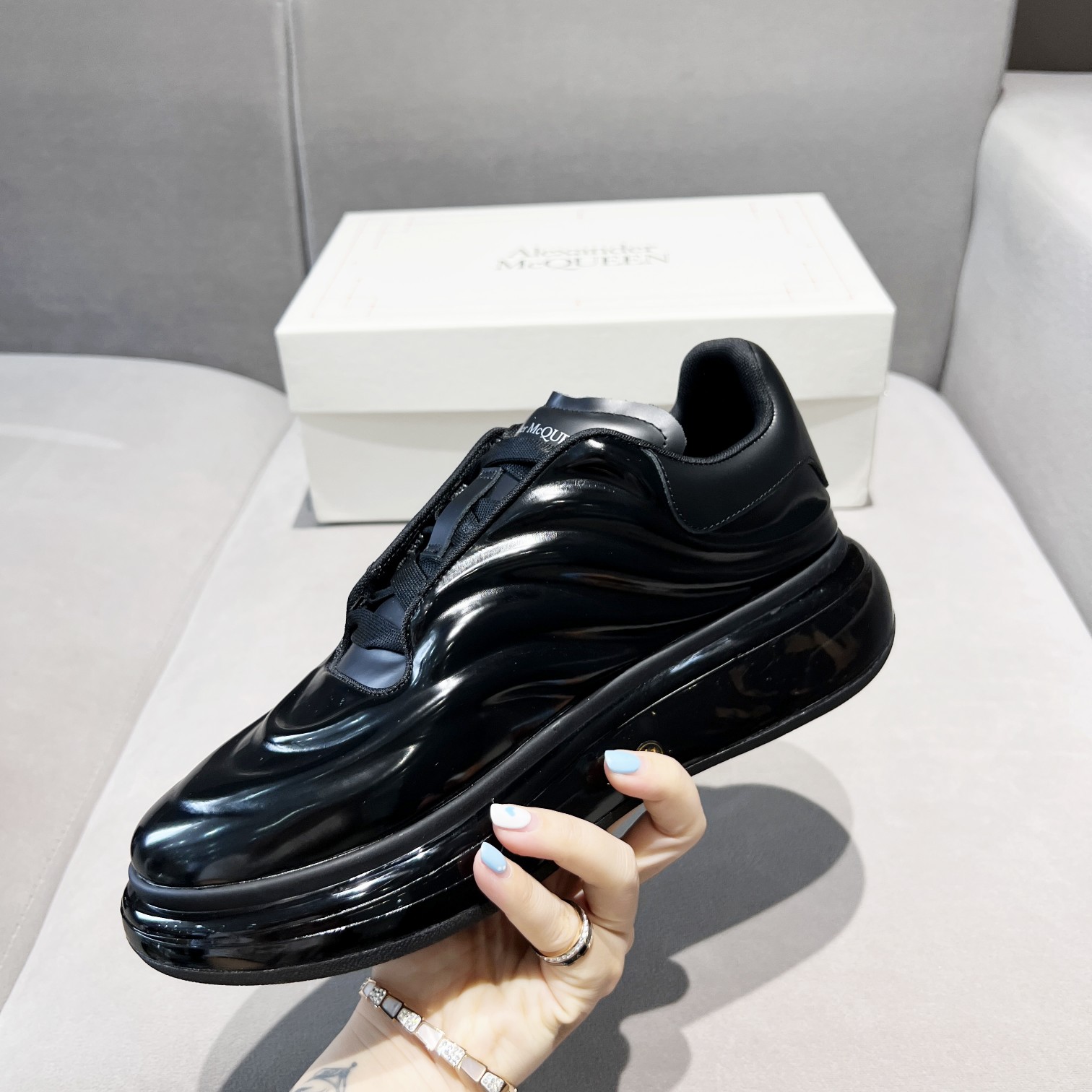 Alexander Mqueen Oversized Sneaker In Black - EUR FASHION