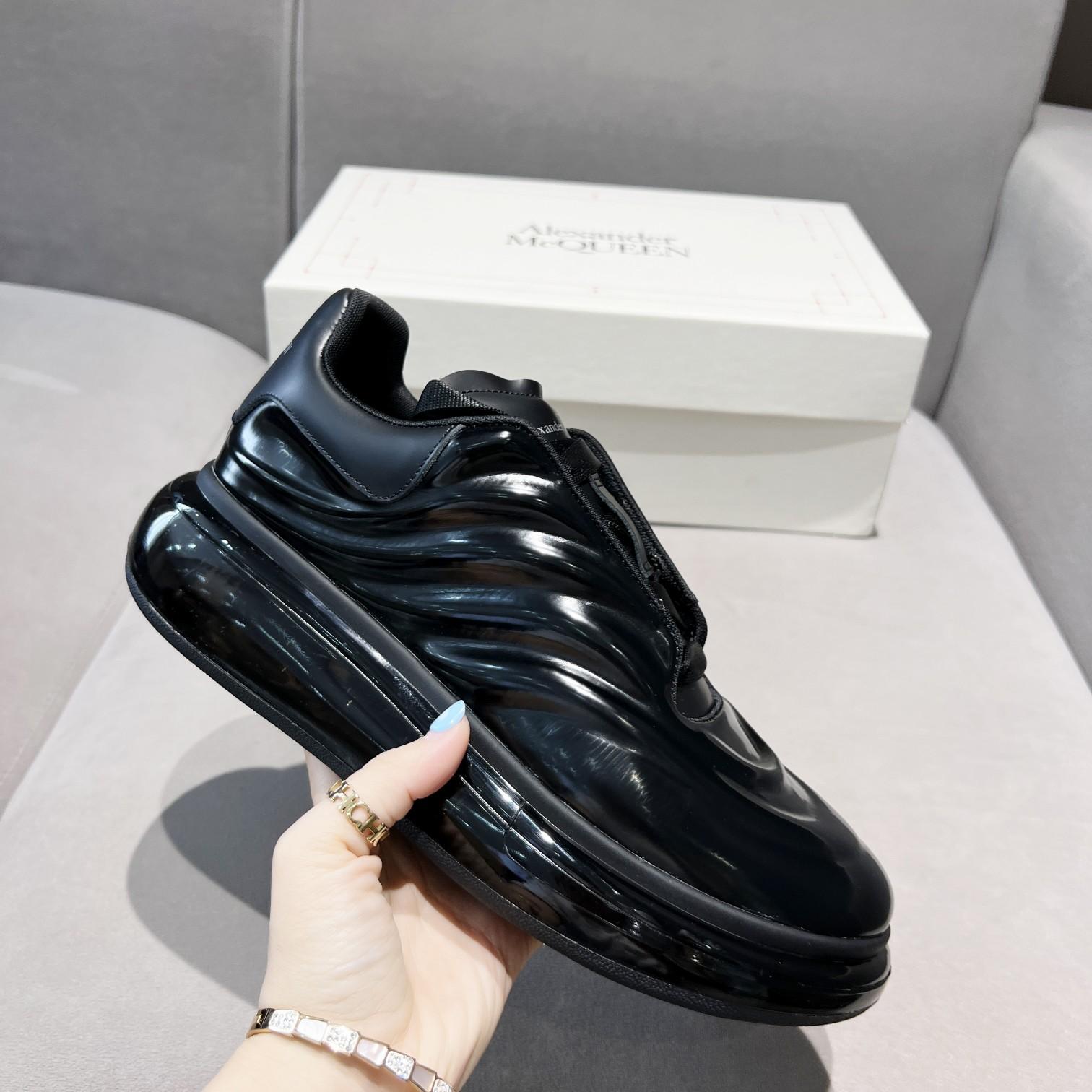 Alexander Mqueen Oversized Sneaker In Black - EUR FASHION