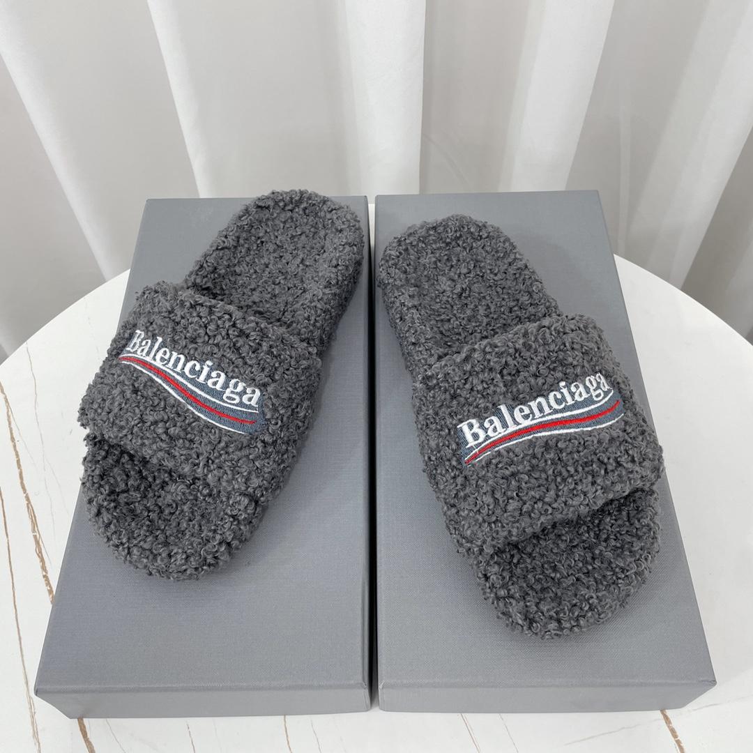 Balenciaga Furry Slide Sandal - EUR FASHION