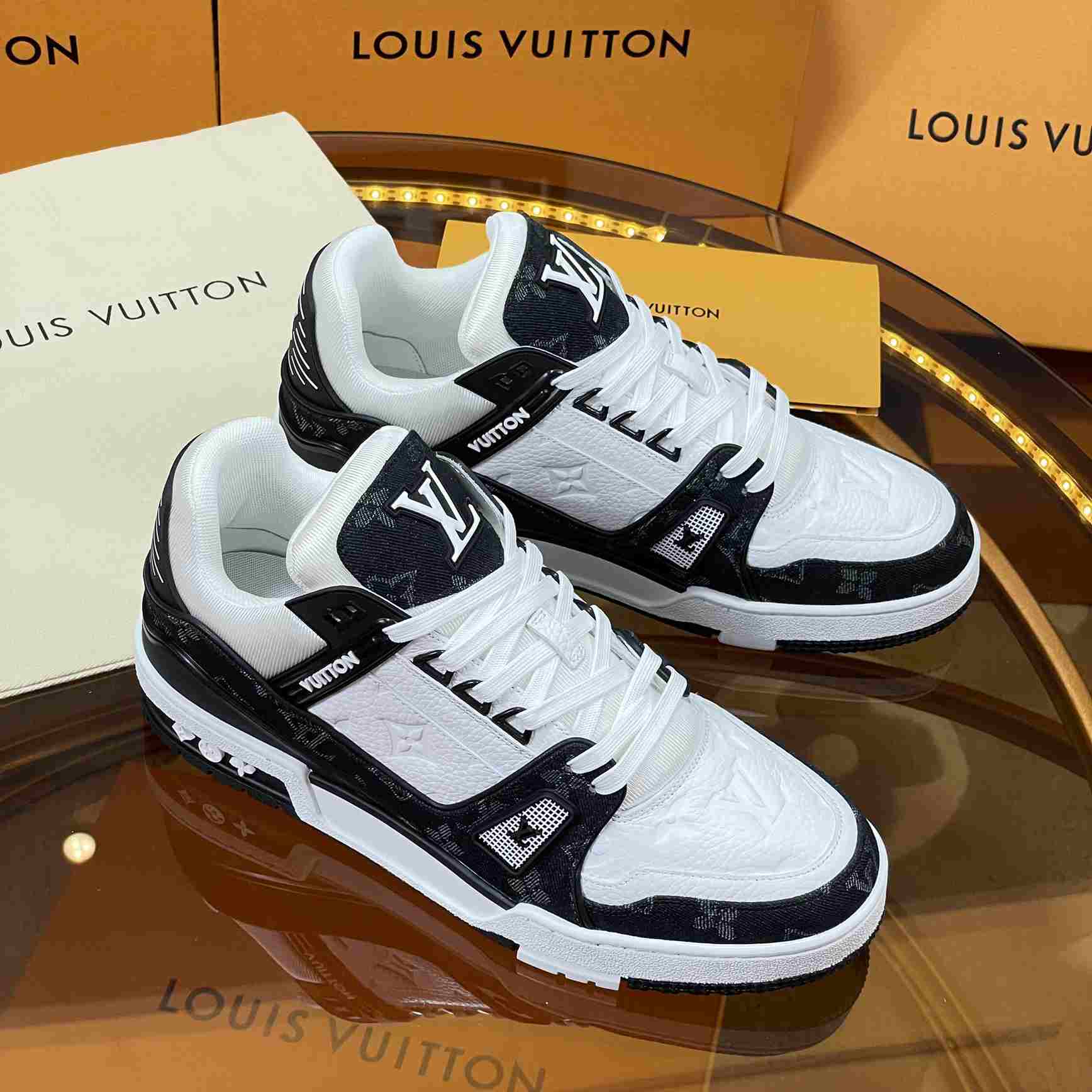 Louis Vuitton LV Trainer Sneaker       1A9JGB - EUR FASHION