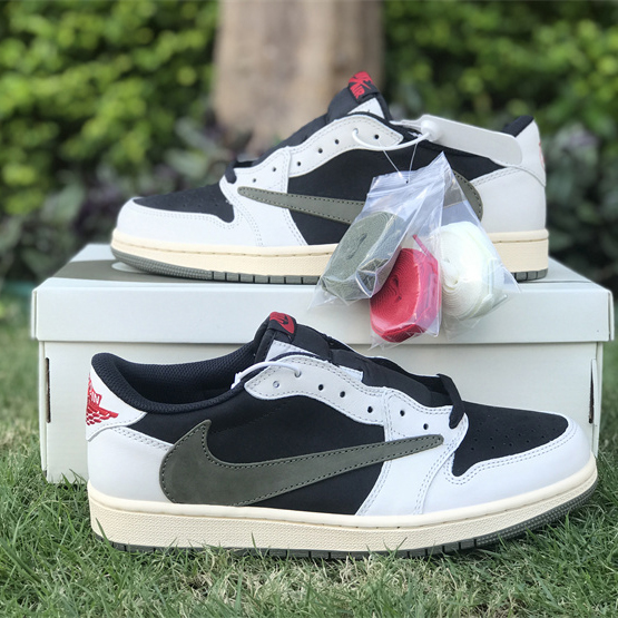 Travis Scott x Air Jordan 1 Low WMNS Sneaker   DZ4137-106 - EUR FASHION