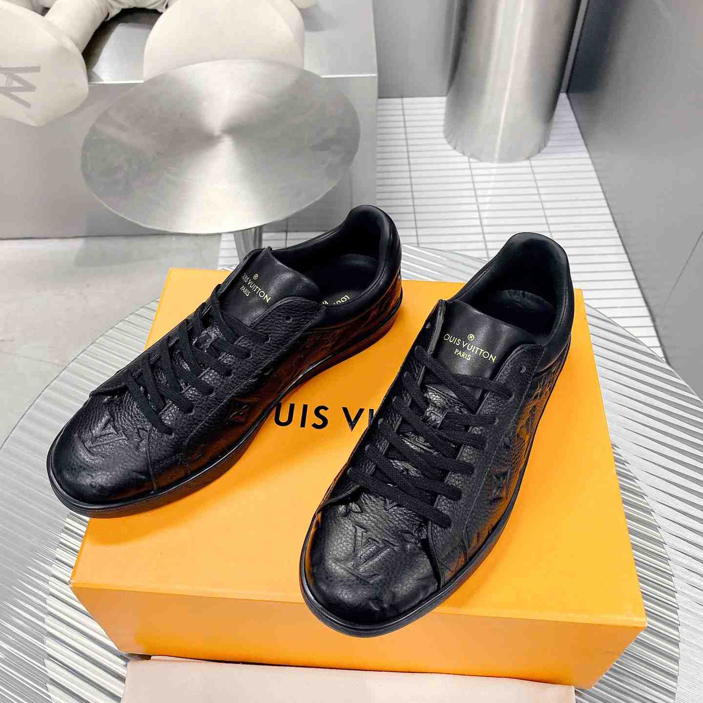 Louis Vuitton Luxembourg Sneaker    1A8QEB - EUR FASHION