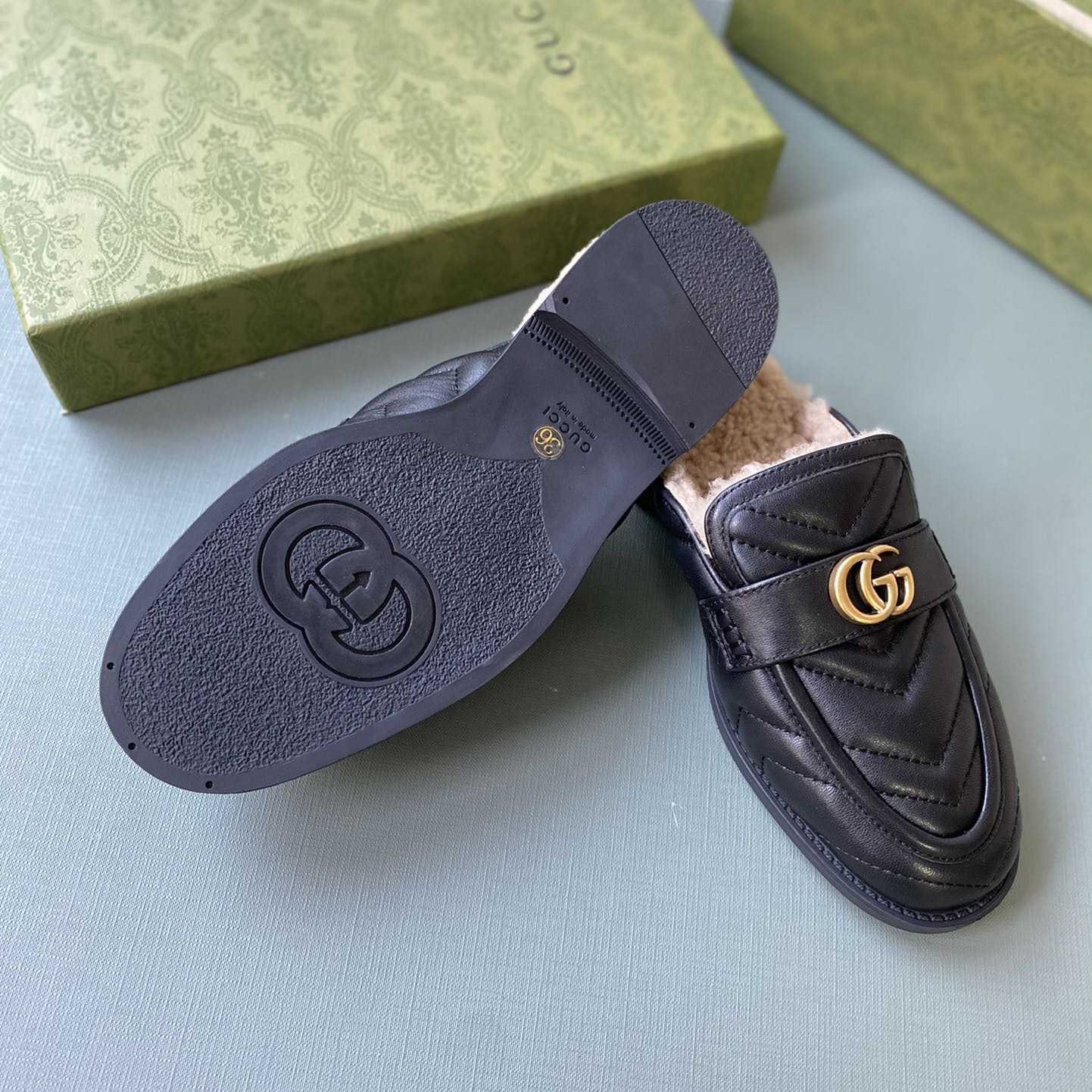 Gucci Women's Double G Slippers - EUR FASHION