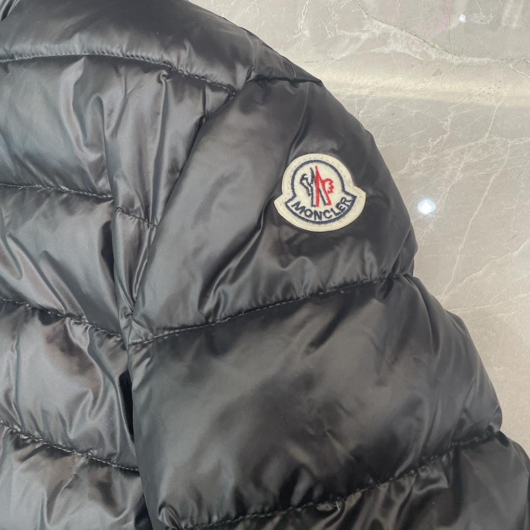 Moncler Long-Sleeve Padded Coat - EUR FASHION