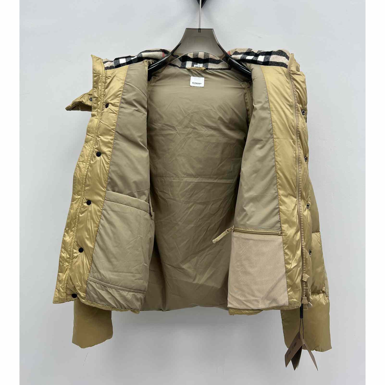 Burberry Detachable Sleeve Hooded Puffer Jacket - EUR FASHION