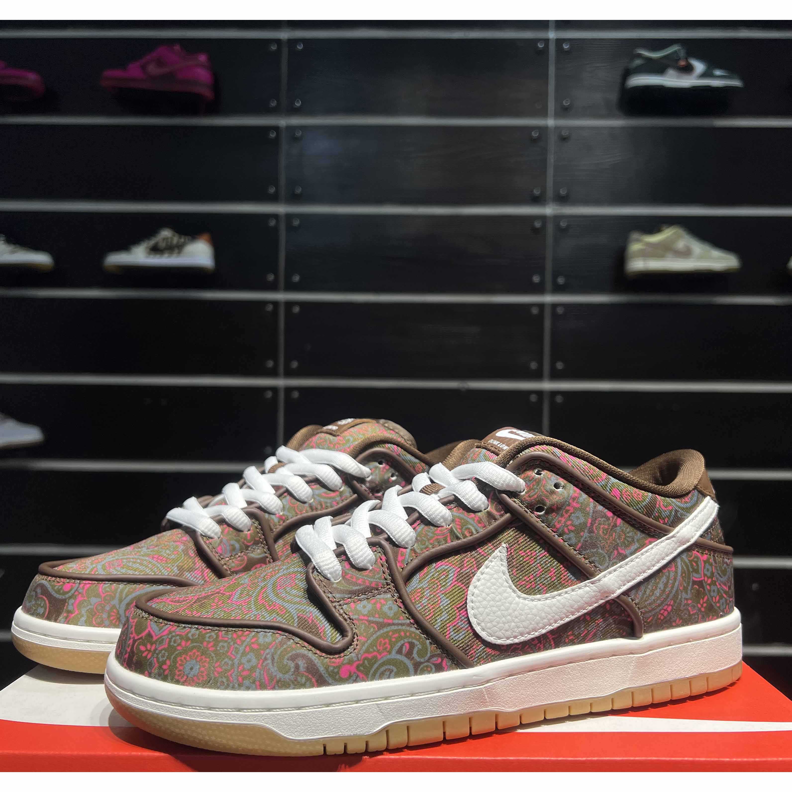 Nk SB Dunk Low "Paisley" Sneakers       DH7534-200  - EUR FASHION