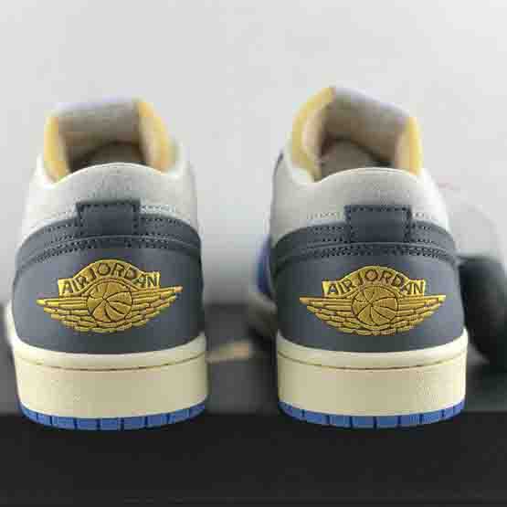 Air Jordan 1 Low “UNC Grey” Sneaker     DZ5376-469 - EUR FASHION