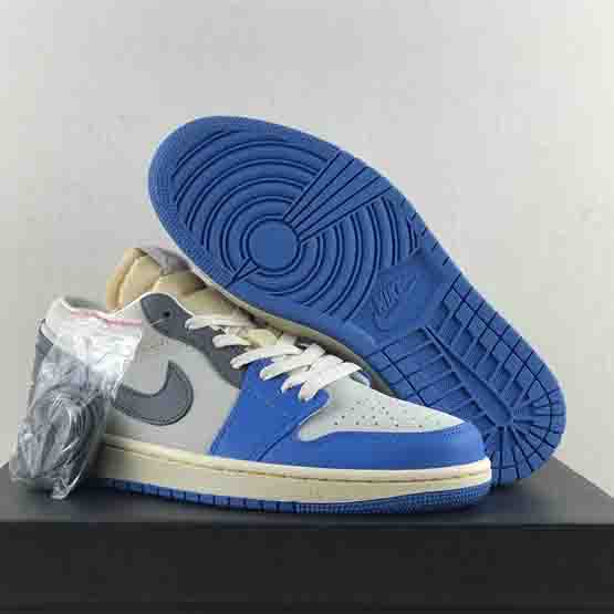 Air Jordan 1 Low “UNC Grey” Sneaker     DZ5376-469 - EUR FASHION