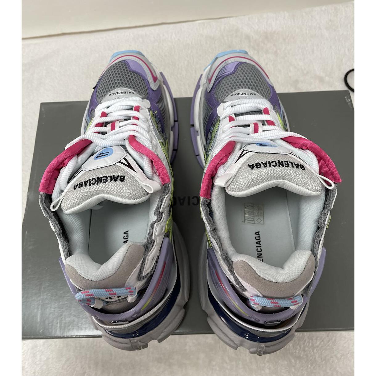 Balenciaga Runner Sneaker - EUR FASHION