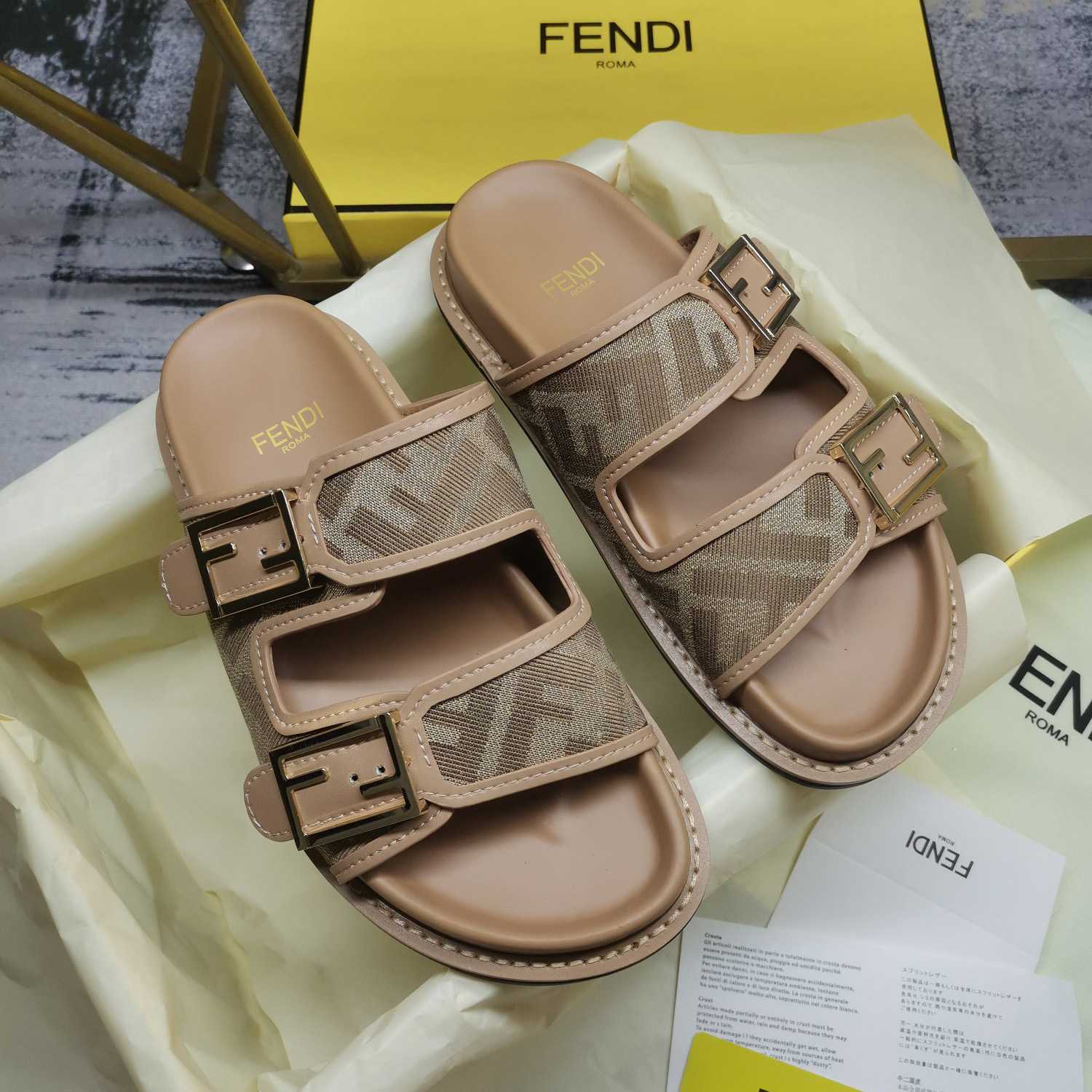 Fendi Feel Dove Gray FF Chenille Slides - EUR FASHION