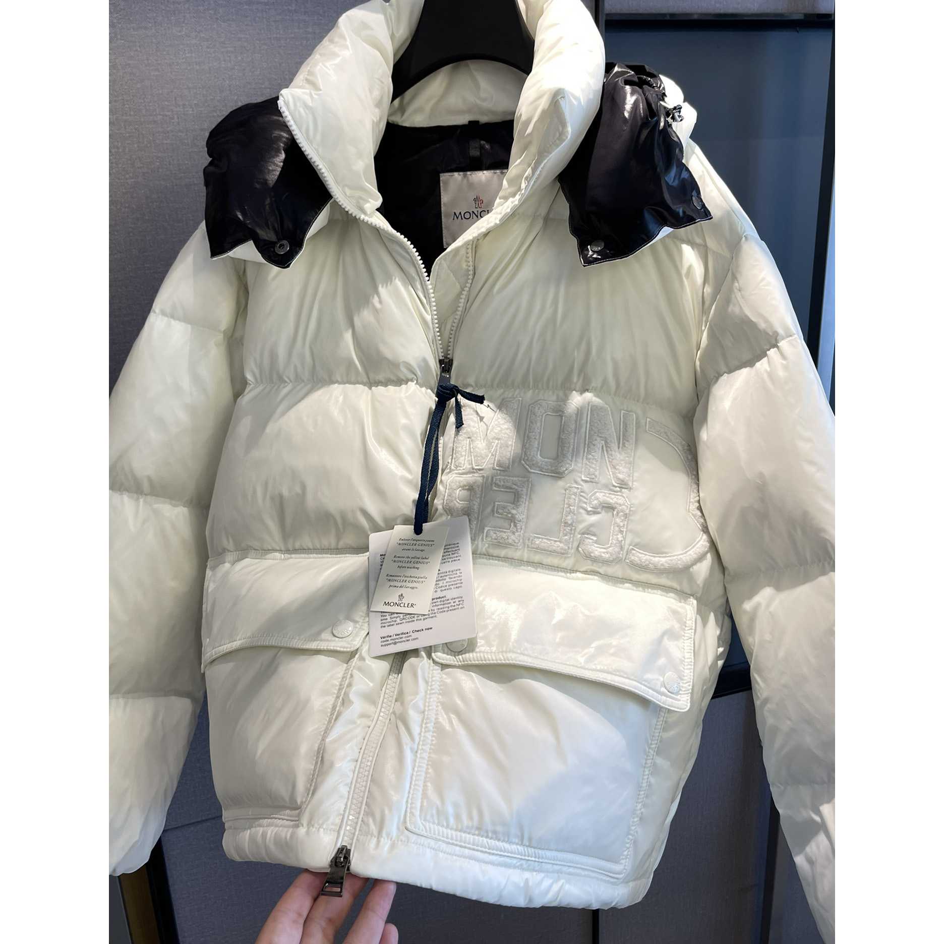 Moncler Down Puffer Jacket - EUR FASHION