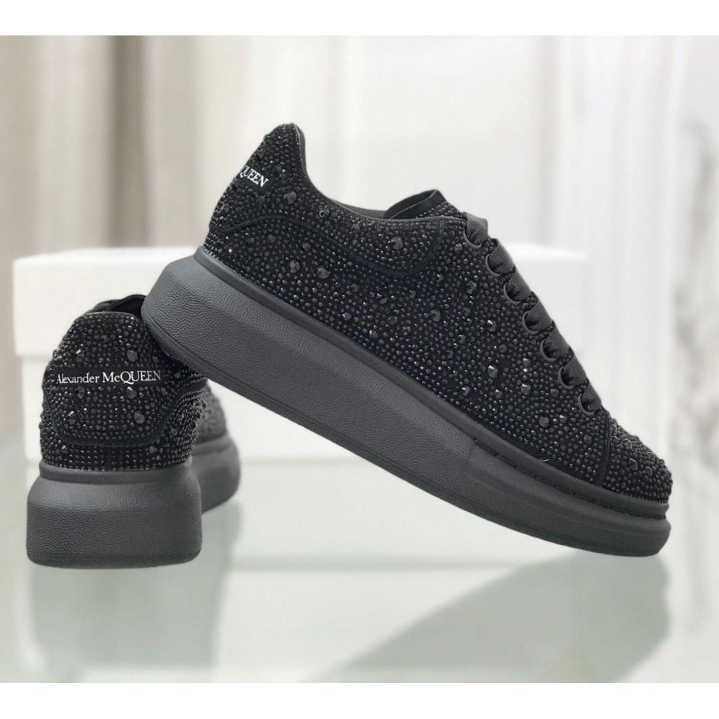 Alexander Mqueen Glitter Oversized Sneakers - EUR FASHION