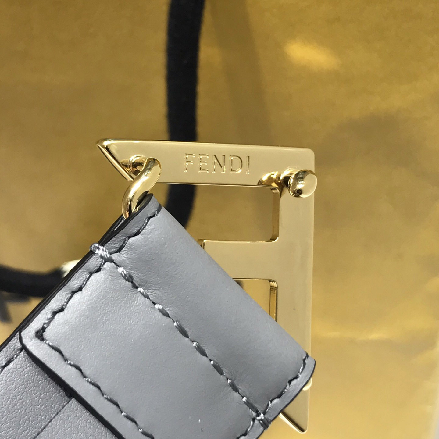 Fendi Pale Gray Leather Belt - EUR FASHION