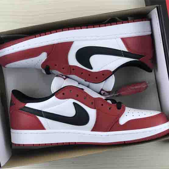 Air Jordan 1 Low OG “Chicago”  Sneaker     705329-600  - EUR FASHION