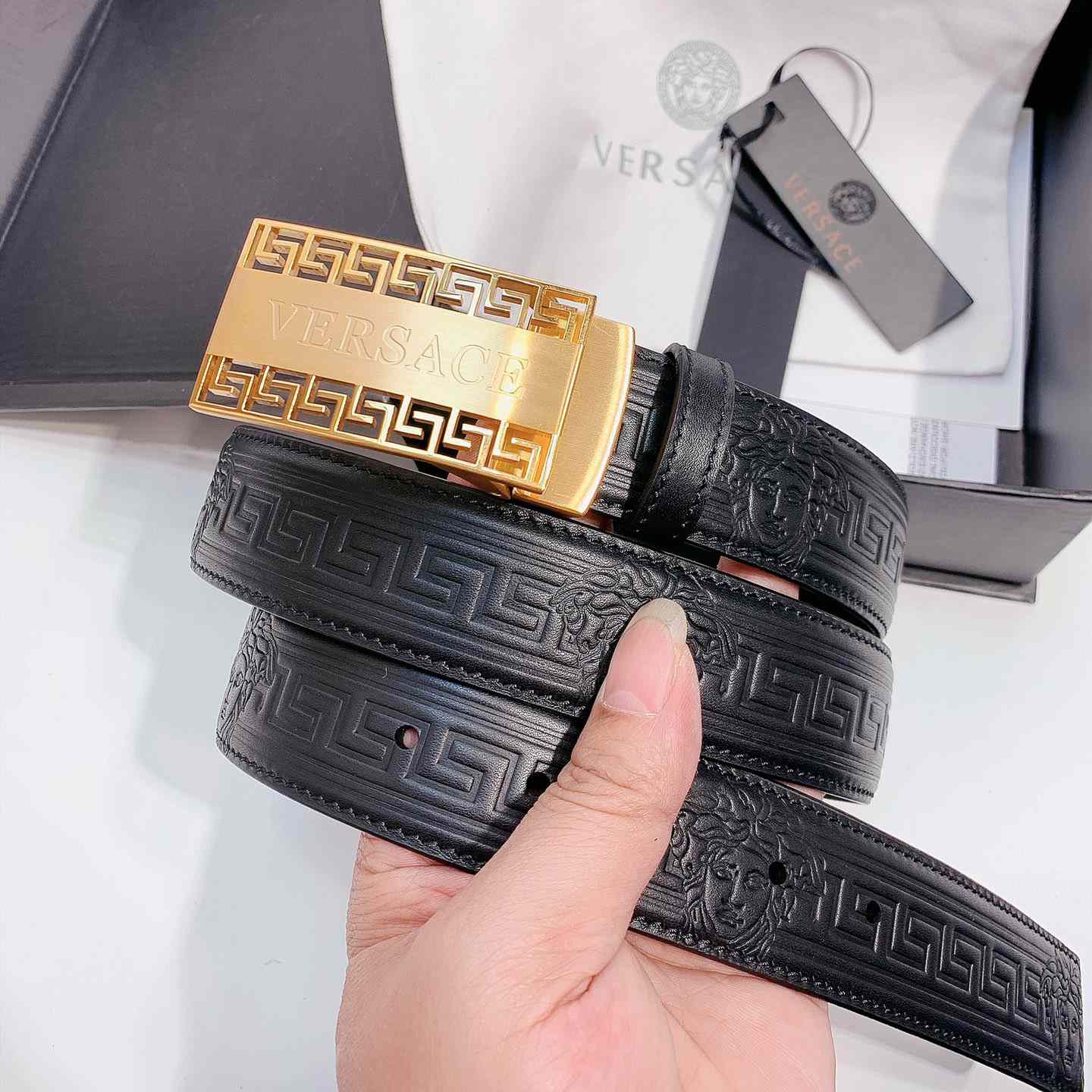 Versace Leather Belt - EUR FASHION