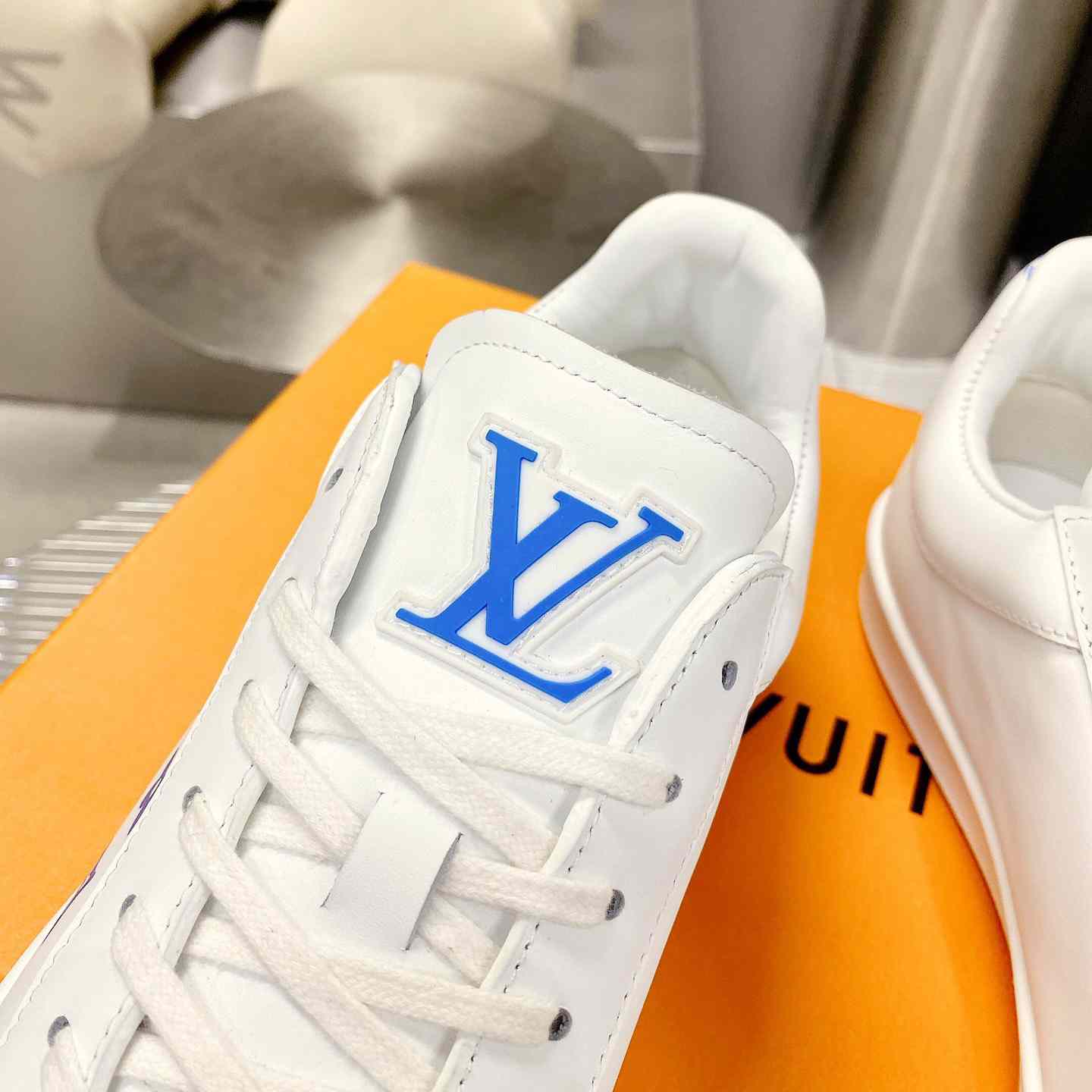 Louis Vuitton Luxembourg Samothrace Sneakers     1A9JDT - EUR FASHION