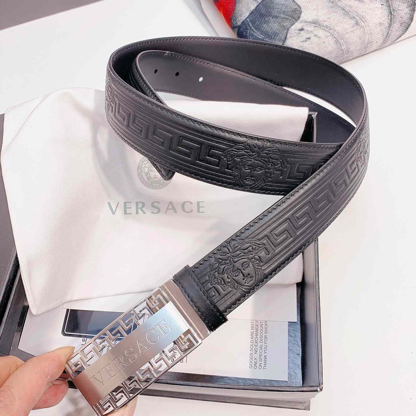 Versace Leather Belt - EUR FASHION