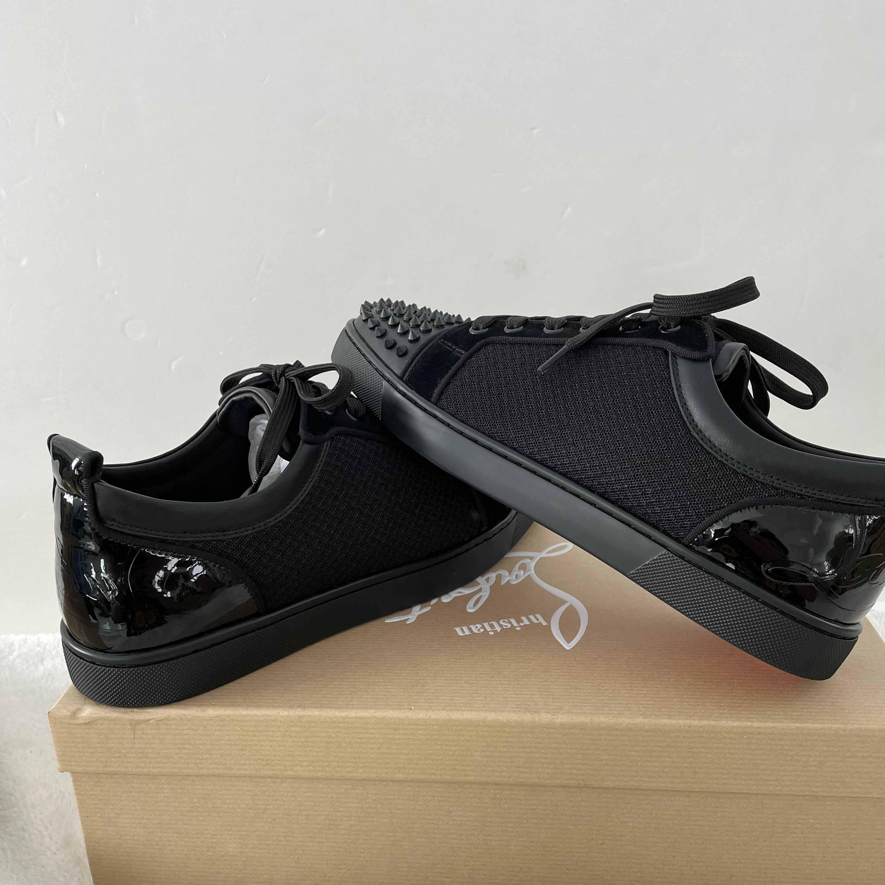 Christian Louboutin Fun Louis Junior Spike-Embellished Leather And Mesh Low-Top Trainers - EUR FASHION