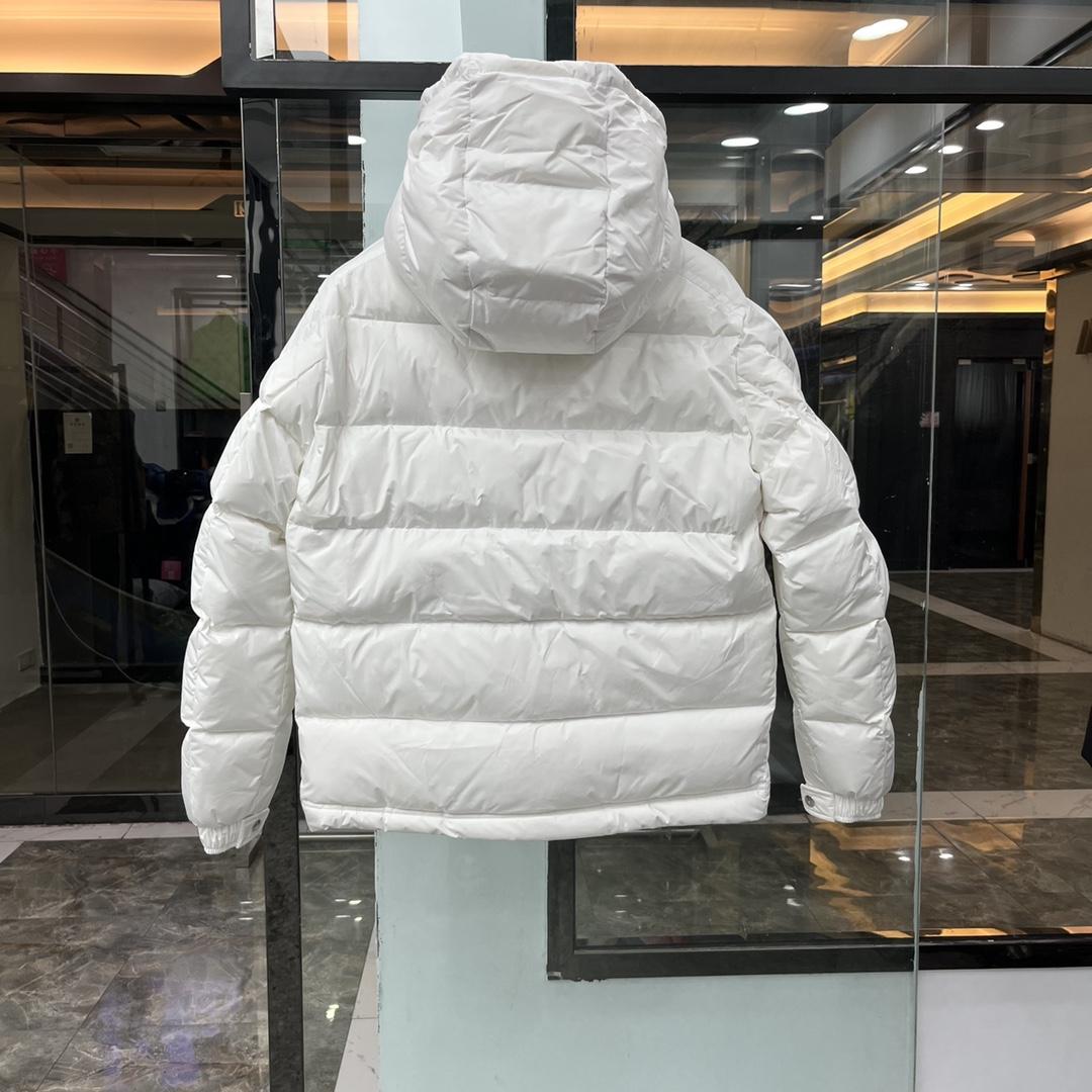 Moncler Poirier Zipped Short Down Jacket - EUR FASHION