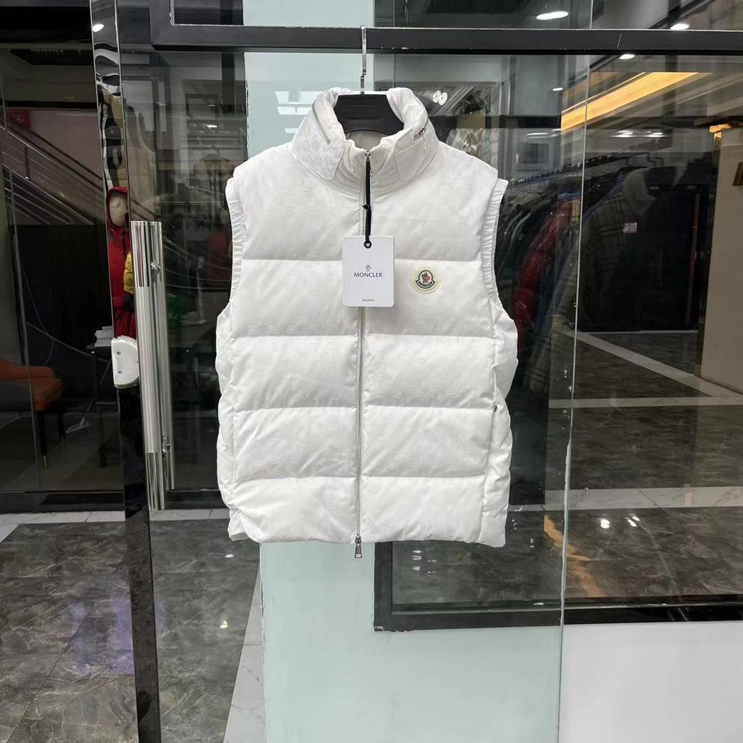 Moncler Kita Jacquard Down Vest - EUR FASHION