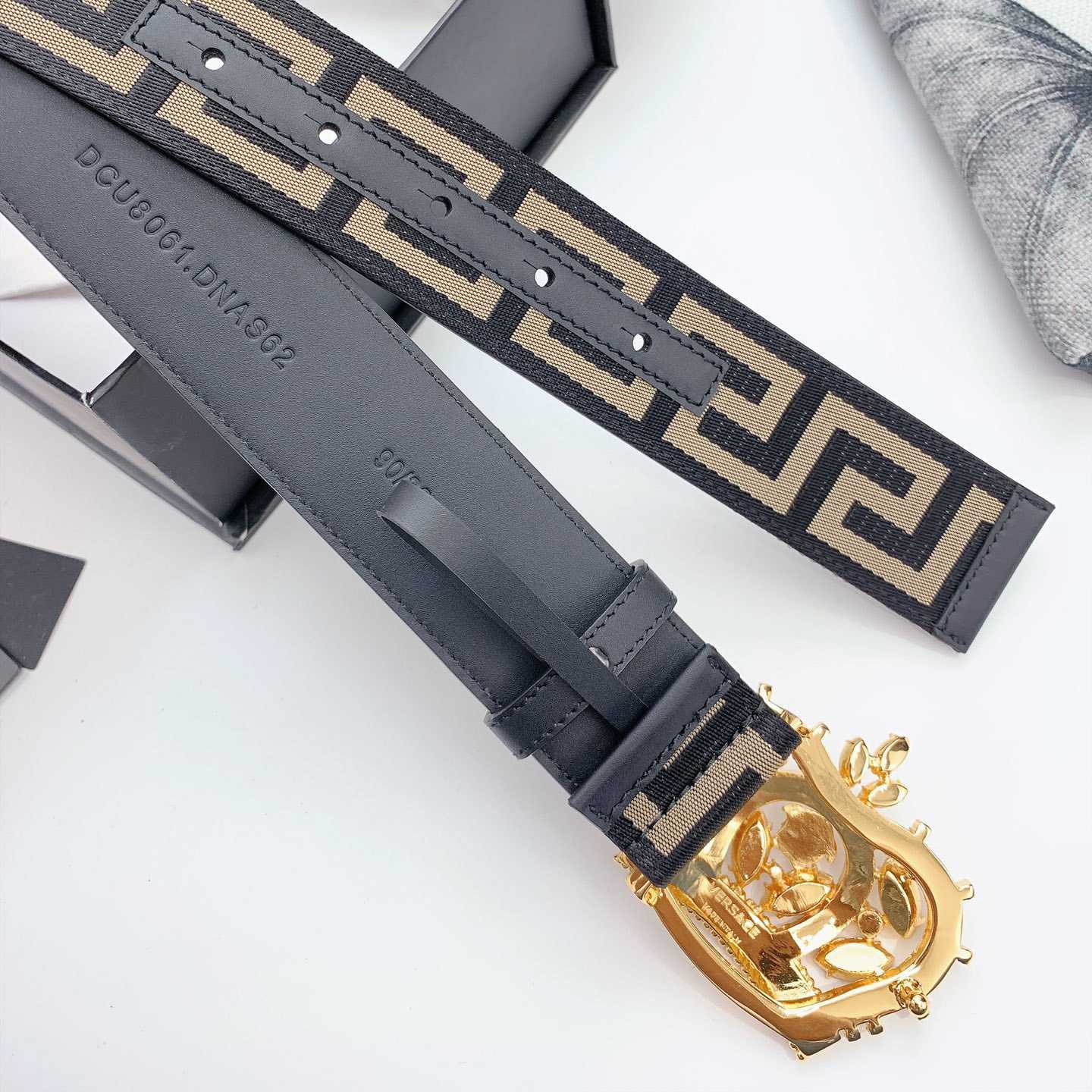 Versace Belt - EUR FASHION