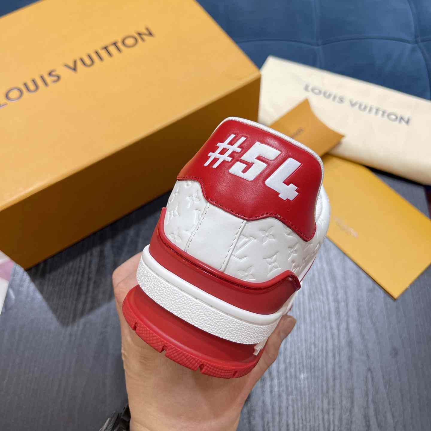 Louis Vuitton LV Trainer Sneaker       1AANFA - EUR FASHION