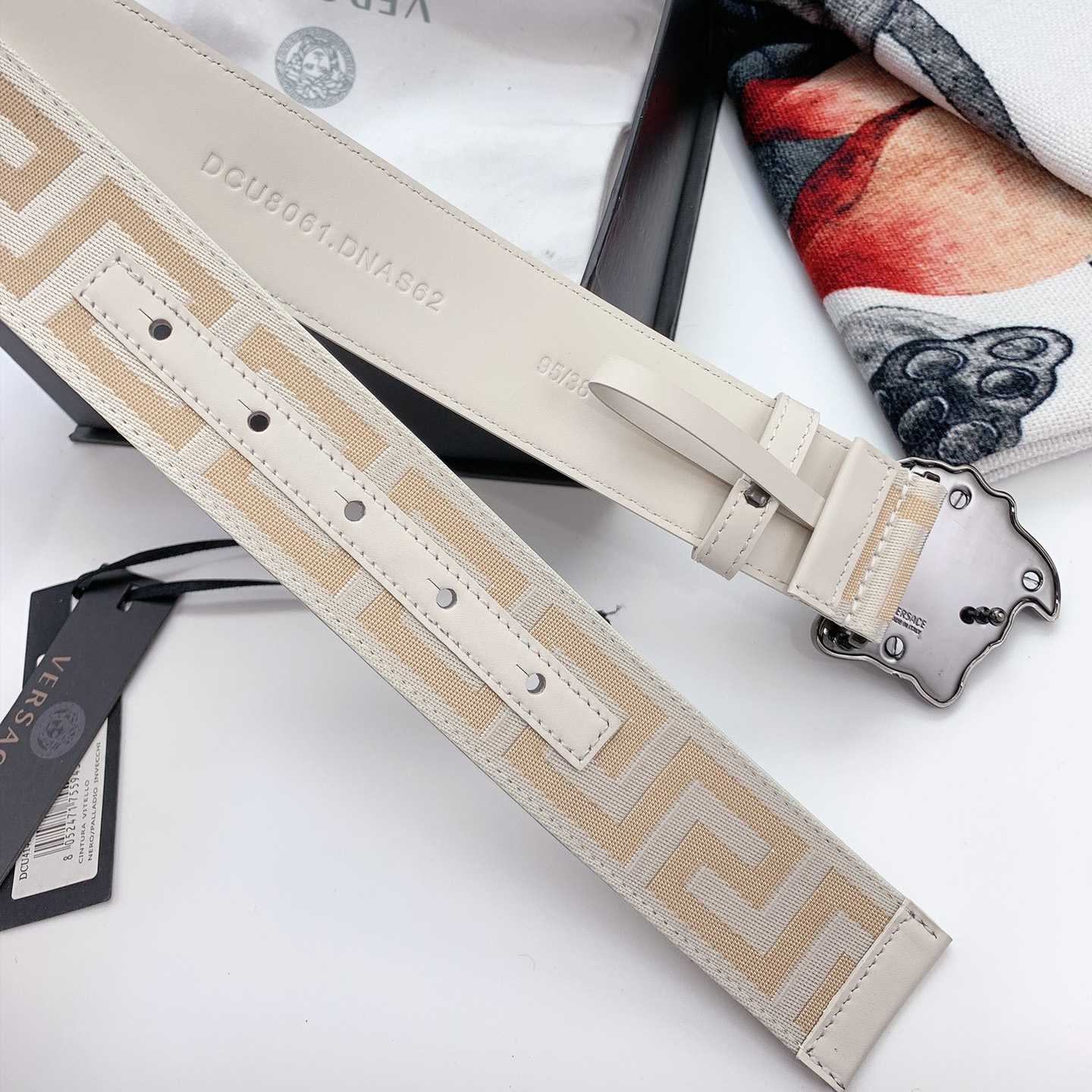 Versace Le Medusa Belt - EUR FASHION