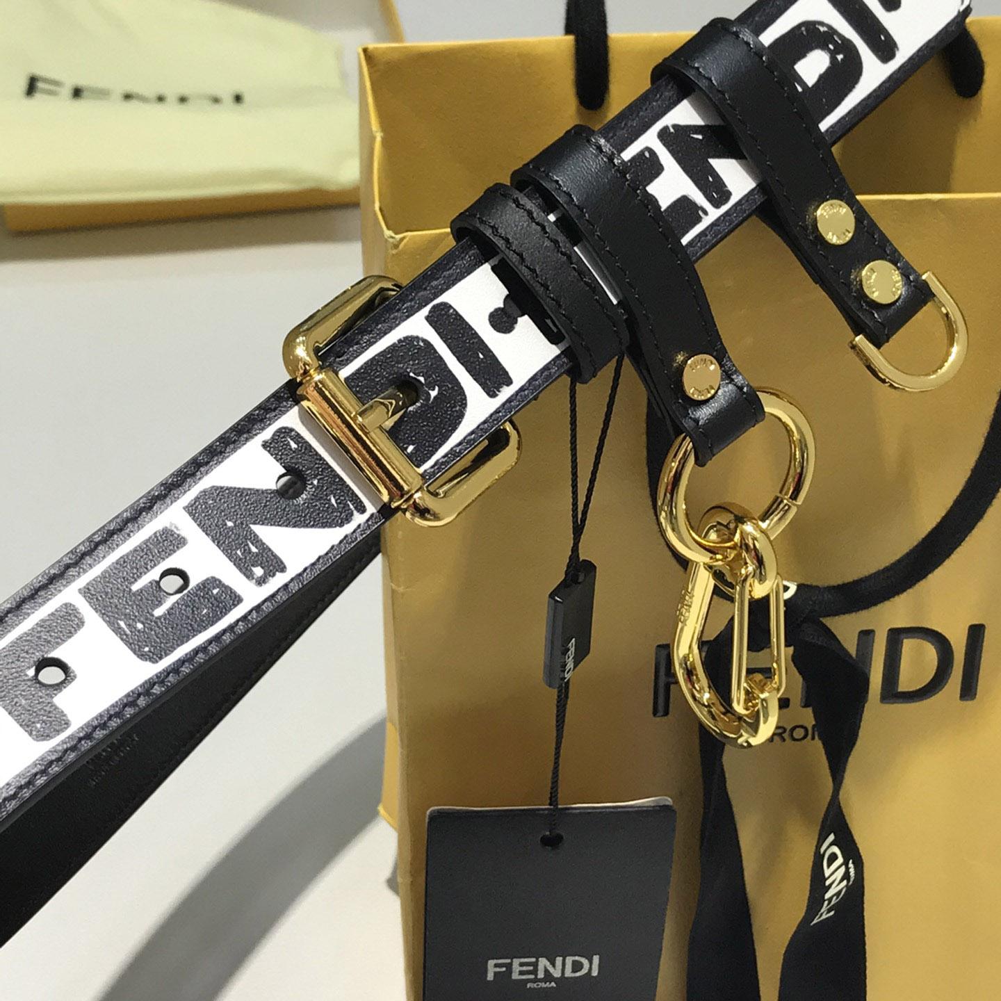 Fendi Logo Belt - EUR FASHION