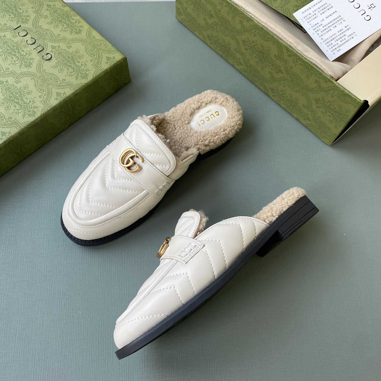 Gucci Women's Double G Slippers - EUR FASHION