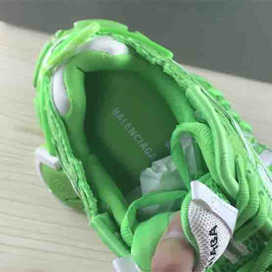 Balenciaga Runner Sneaker In FLuo Green  - EUR FASHION