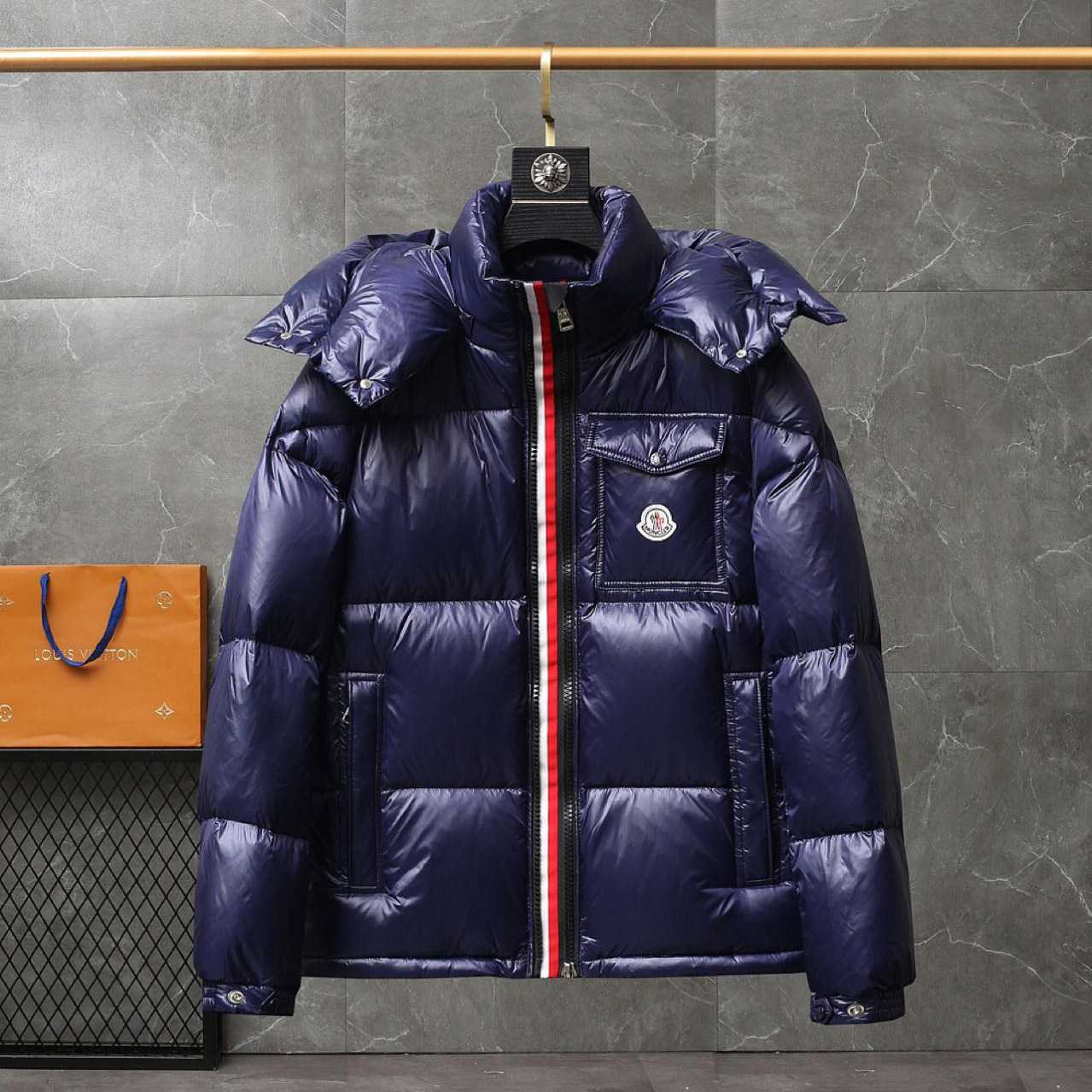 Moncler Short Down Jacket - EUR FASHION