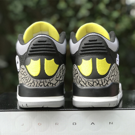 Air Jordan 3  Sneakers   - EUR FASHION