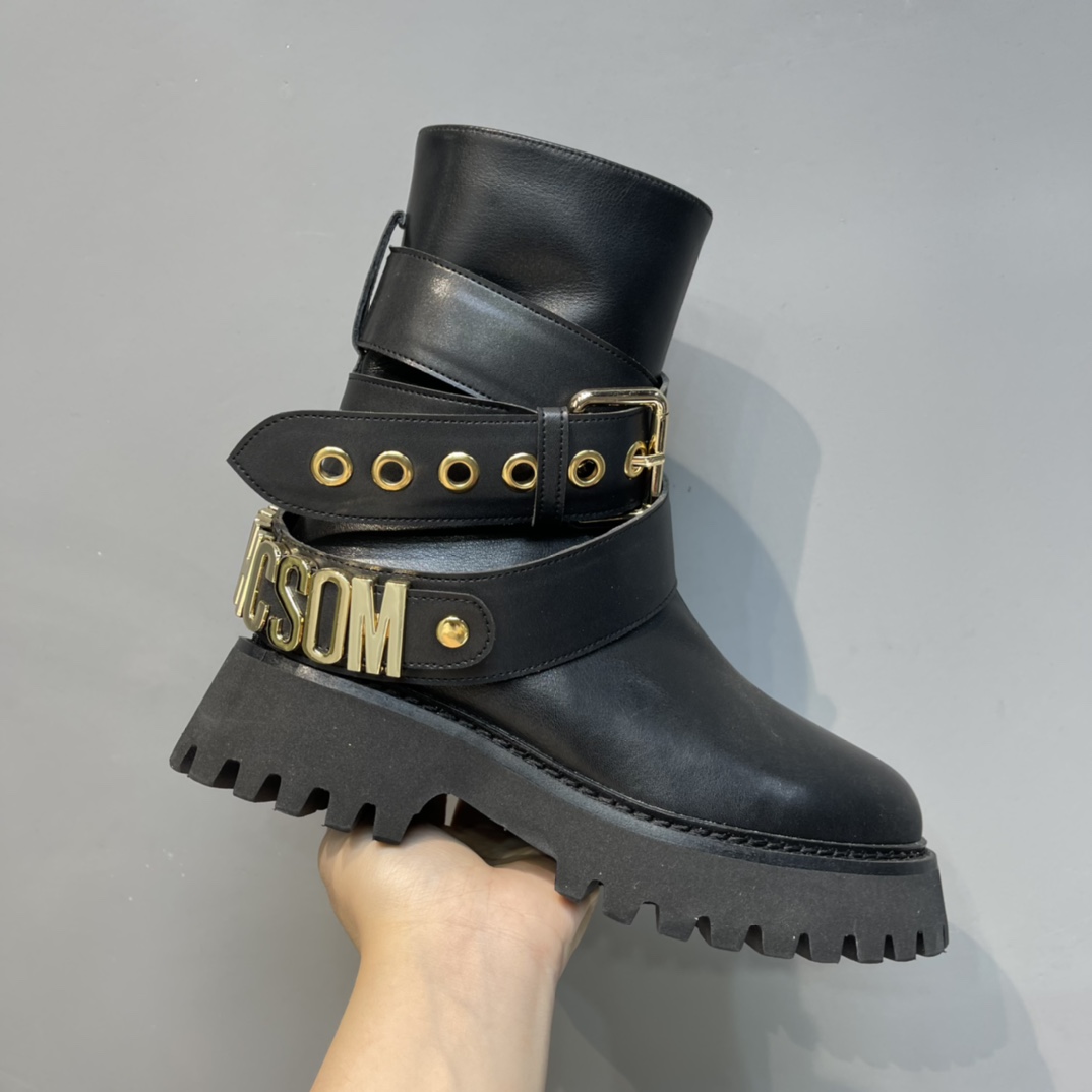 Moschino Ankle Boots - EUR FASHION