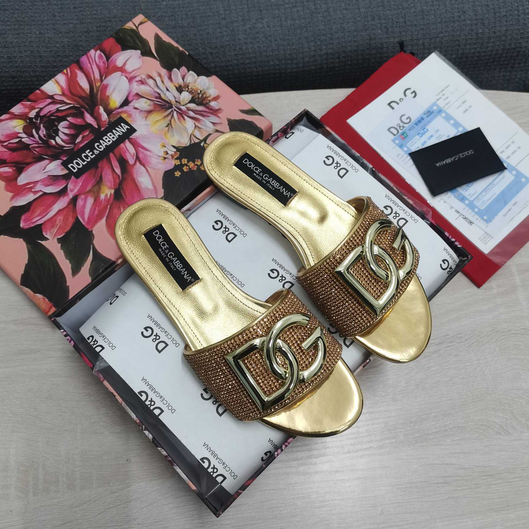 Dolce & Gabbana DG Logo Sandal - EUR FASHION