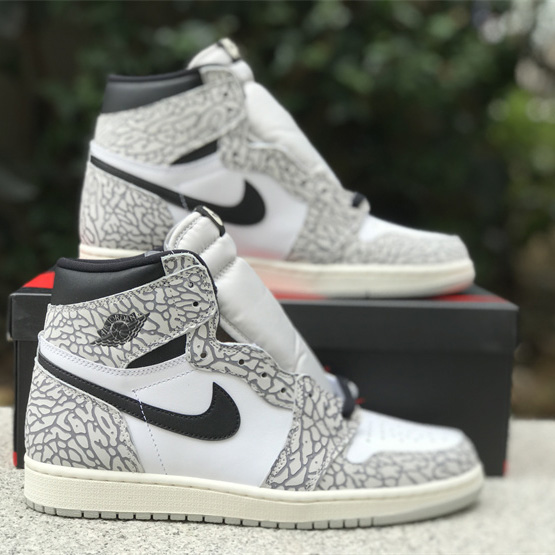 Air Jordan 1 High OG “White Cement” Sneaker    DZ5485-052 - EUR FASHION