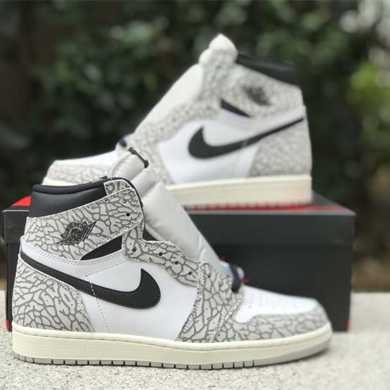 Air Jordan 1 High OG “White Cement” Sneaker    DZ5485-052 - EUR FASHION