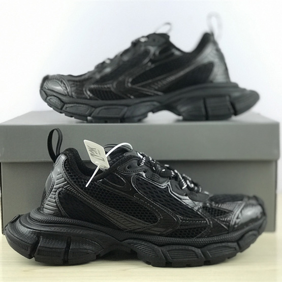 Balenciaga Black Sneaker - EUR FASHION